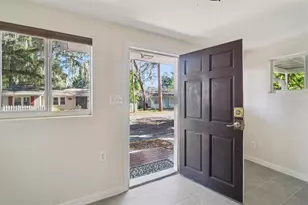 2114 NW 7th Terrace, Gainesville, FL 32609 - Photo 2