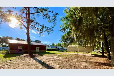 529 SE 5th Avenue, Melrose, FL 32666 - Photo 14