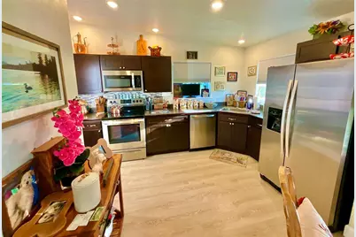 529 SE 5th Avenue, Melrose, FL 32666 - Photo 32