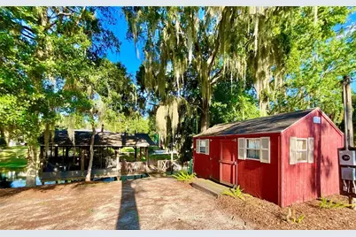 529 SE 5th Avenue, Melrose, FL 32666 - Photo 8