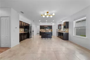 880 NW 251st Dr, Newberry, FL 32669 - Photo 10