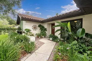 12194 66th Ave, Seminole, FL 33772 - Photo 2