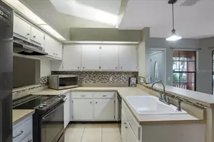 4406 NW 60th Terrace, Gainesville, FL 32606 - Photo 6