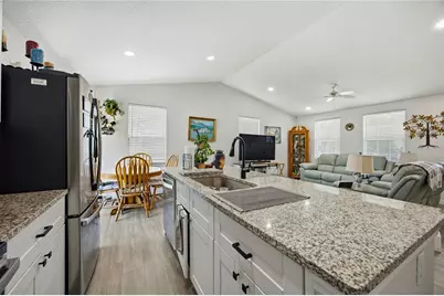 9025 SE County Road 221, Hampton, FL 32044 - Photo 12