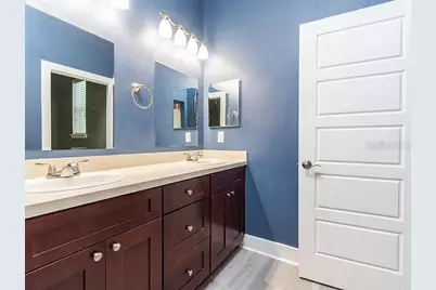 321 NW 7th Terrace, Gainesville, FL 32601 - Photo 12