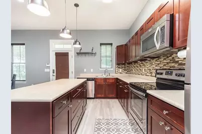 321 NW 7th Terrace, Gainesville, FL 32601 - Photo 8