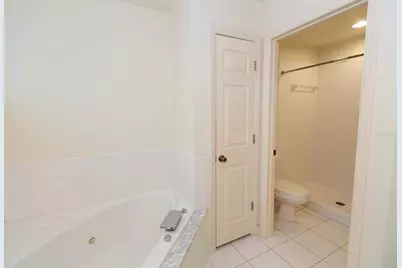 2340 NW 16th Avenue, Gainesville, FL 32605 - Photo 20