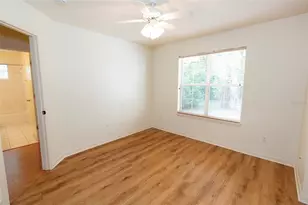 2340 NW 16th Ave, Gainesville, FL 32605 - Photo 22