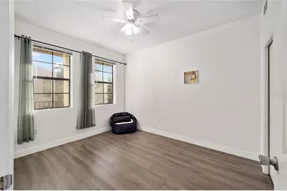 20 SW 6th Street #204, Gainesville, FL 32601 - Photo 8