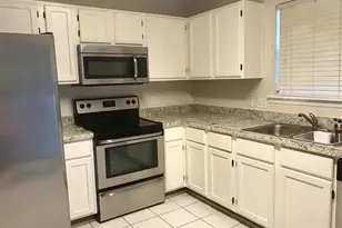 5127 SW 94th St, Gainesville, FL 32608 - Photo 6