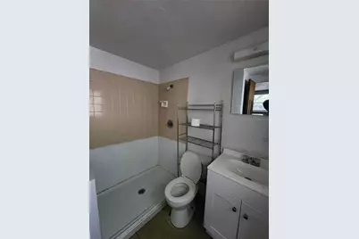 1958 NW 4 Street #B, Gainesville, FL 32609 - Photo 12