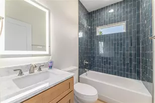 925 NE 17th Dr, Gainesville, FL 32641 - Photo 24