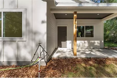 925 NE 17th Drive, Gainesville, FL 32641 - Photo 4