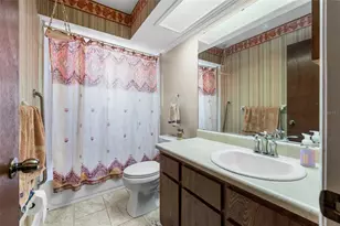 2424 NW 47th Ln, Gainesville, FL 32605 - Photo 16