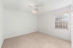 10503 NW 61 Terrace, Alachua, FL 32615 - Photo 32