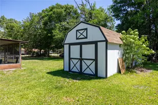 926 Woodlawn St, Starke, FL 32091 - Photo 32