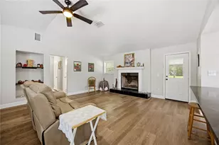 926 Woodlawn St, Starke, FL 32091 - Photo 8
