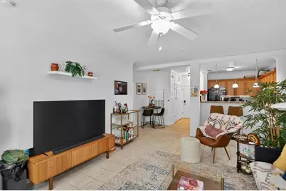 1185 SW 9th Road #212, Gainesville, FL 32601 - Photo 10