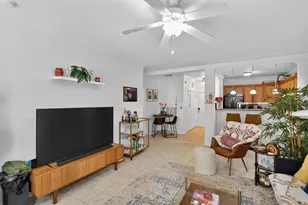 1185 SW 9th Rd, Gainesville, FL 32601 - Photo 10