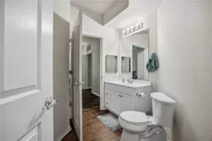 2227 NW 16th Terrace, Gainesville, FL 32605 - Photo 24