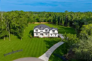 285 SW Hermitage Glen, High Springs, FL 32643 - Photo 2
