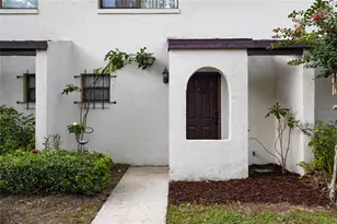 2635 SW 35th Pl, Gainesville, FL 32608 - Photo 2