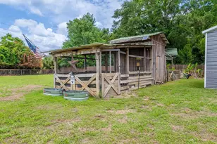 815 SW 10th St, Cross City, FL 32628 - Photo 32
