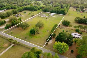 6739 SE 67th Ct, Trenton, FL 32693 - Photo 2