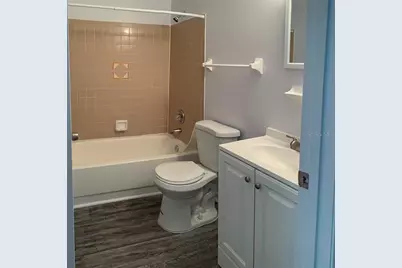 1213 NW 39th Avenue #B4, Gainesville, FL 32609 - Photo 12