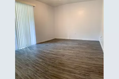 1213 NW 39th Avenue #B4, Gainesville, FL 32609 - Photo 10