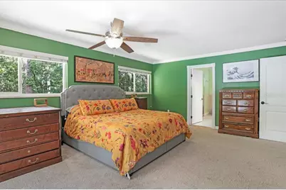 1915 NW 16th Avenue, Gainesville, FL 32605 - Photo 16