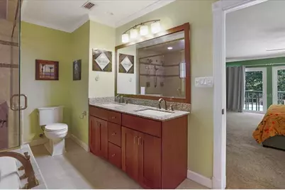 1915 NW 16th Avenue, Gainesville, FL 32605 - Photo 18