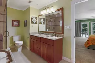 1915 NW 16th Ave, Gainesville, FL 32605 - Photo 18