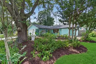 2518 NW 51st Pl, Gainesville, FL 32605 - Photo 2