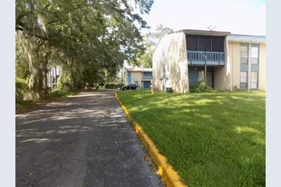 2811 SW Archer Road #x 201, Gainesville, FL 32608 - Photo 2