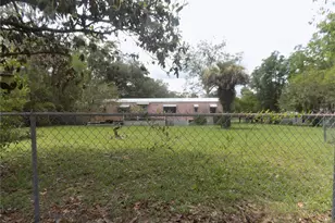 8708 NE Waldo Rd, Gainesville, FL 32609 - Photo 30