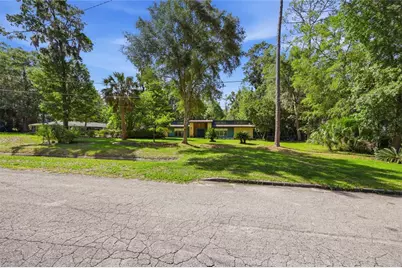 6605 NW 16th Place, Gainesville, FL 32605 - Photo 4