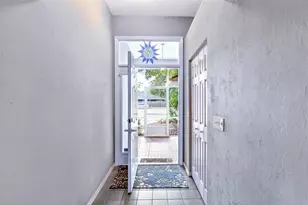 2305 NW 44th Pl, Gainesville, FL 32605 - Photo 4
