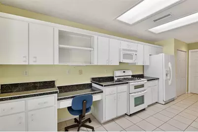 2305 NW 44th Place, Gainesville, FL 32605 - Photo 8