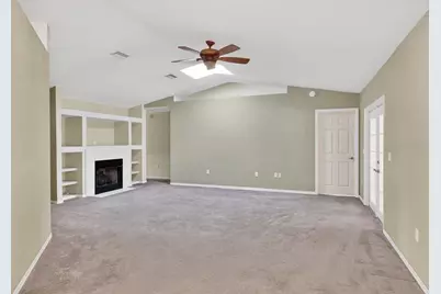 2305 NW 44th Place, Gainesville, FL 32605 - Photo 14