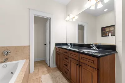 423 NE 2nd Avenue, Gainesville, FL 32601 - Photo 16