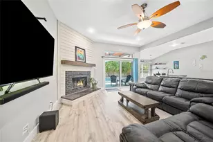 53 Oakwood Rd, Jacksonville Beach, FL 32250 - Photo 14