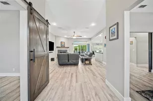 53 Oakwood Rd, Jacksonville Beach, FL 32250 - Photo 4