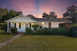 123 SE 1st St, Williston, FL 32696 - Photo 2