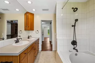 6827 SW 35th Way, Gainesville, FL 32608 - Photo 40