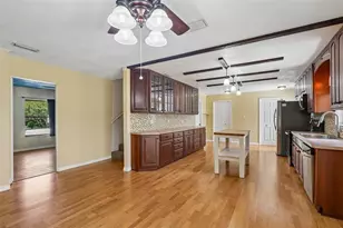 6827 SW 35th Way, Gainesville, FL 32608 - Photo 18
