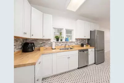 1254 SW 9th Road, Gainesville, FL 32601 - Photo 10
