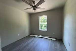 23211 NW 179th Pl, High Springs, FL 32643 - Photo 8