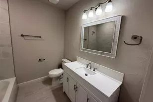 614 NW 4th St, Gainesville, FL 32601 - Photo 14