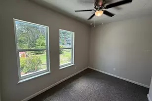 614 NW 4th St, Gainesville, FL 32601 - Photo 10